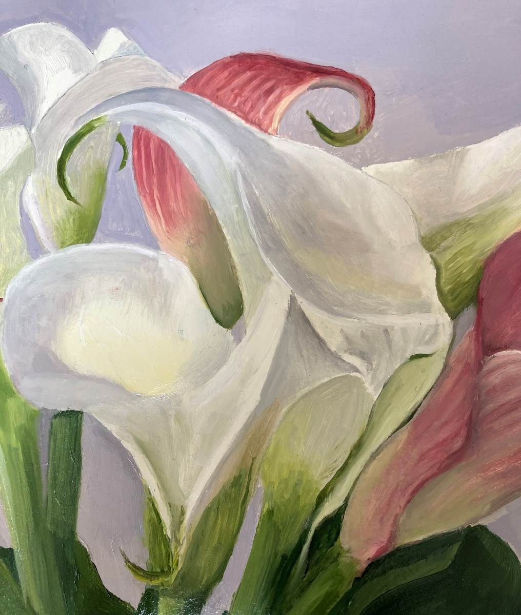 Close up of a painting of pastel coloured calla lilies in a bowl