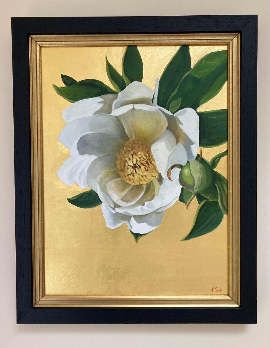 A framed original White Peony Oil Painting on 23-Carat Gold Leaf – Luxury Botanical Art