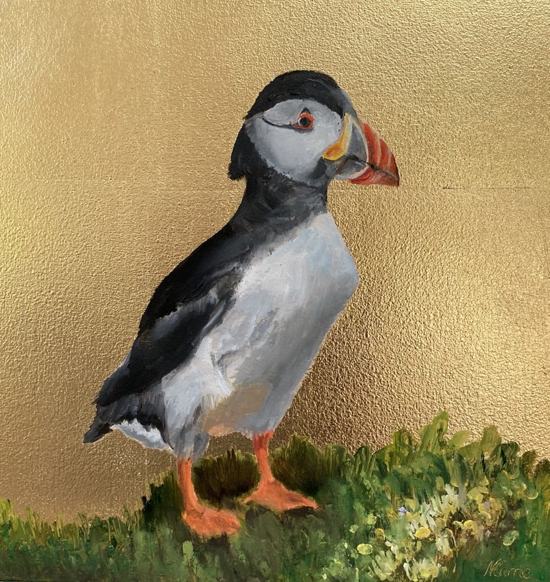 Oil painting of a puffin on gold leaf